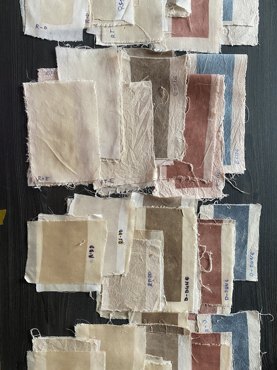 Erde Erdfarben Pigment Farbe Mineral Mineralische Natur Natürlich Siebdruck Druck Textil Earth soil earth colour color pigment mineral nature natural printing silkscreen textile design